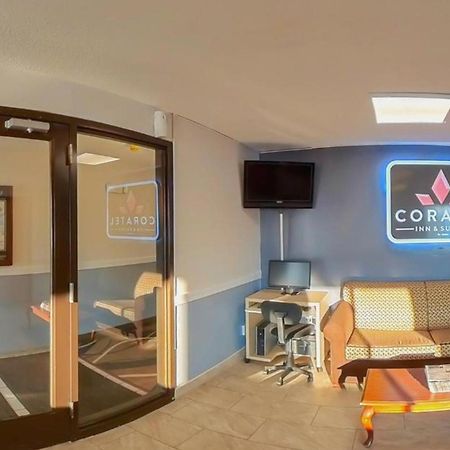 Coratel Inn & Suites By Jasper Hastings Exterior photo